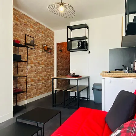 L'auguste Apartment Caen